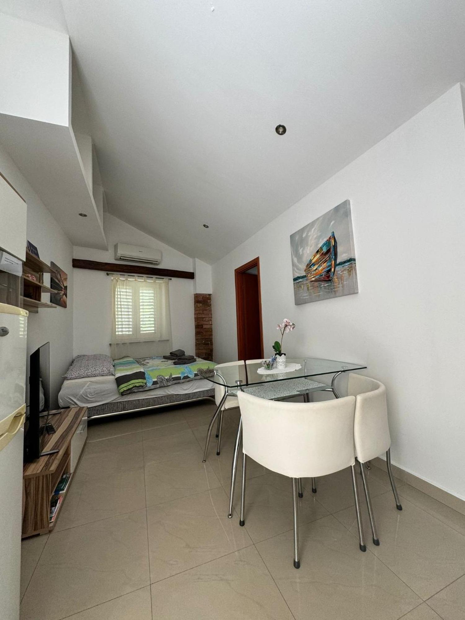 Apartments Ascic Opatija Oda fotoğraf