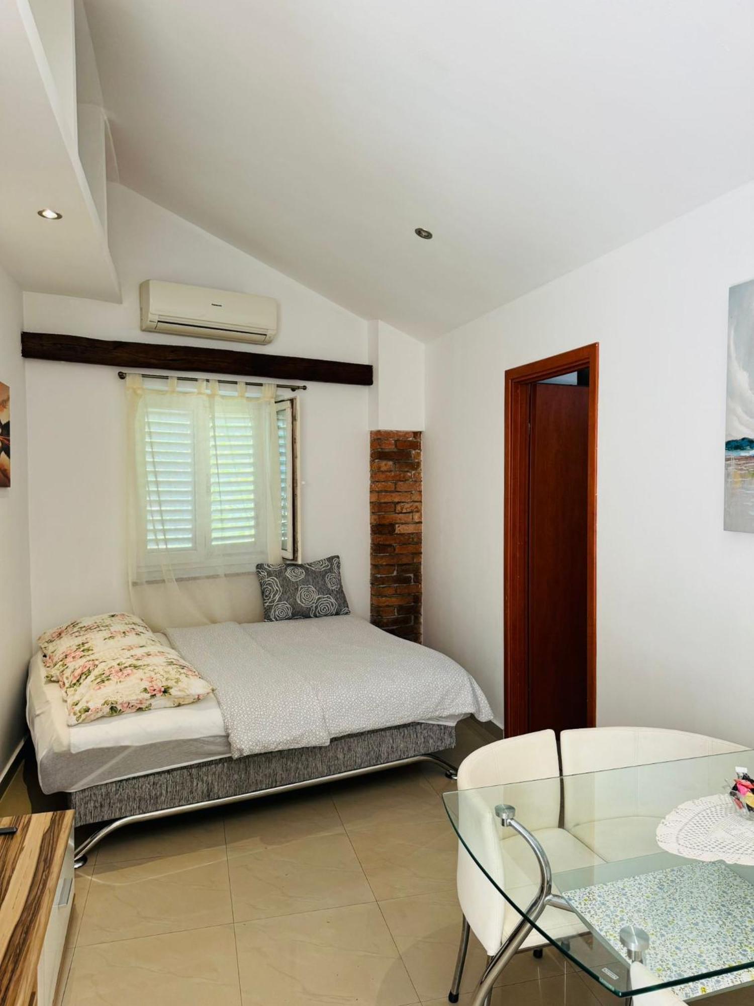 Apartments Ascic Opatija Oda fotoğraf